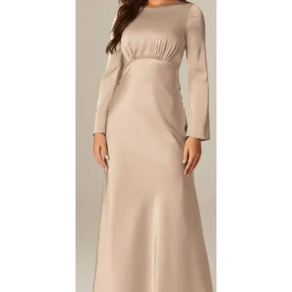 Elegant Cream Maxi Dress